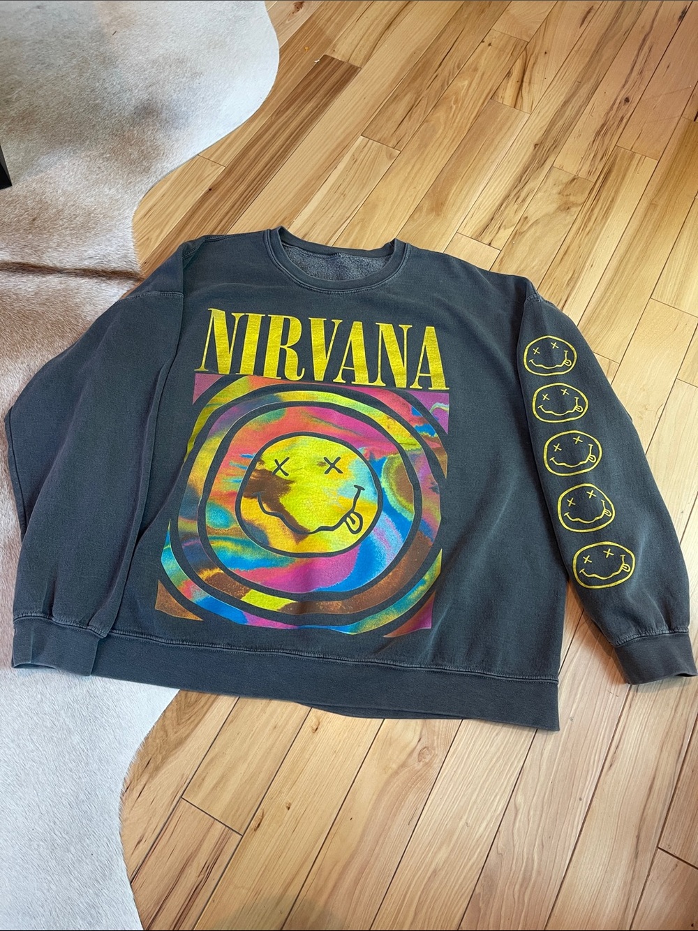 NIRVANA Black Crewneck Sweatshirt with Yellow Logo and Multicolor Graphic